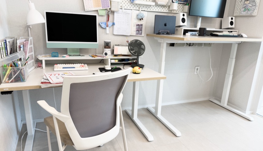초등학생 아이 책상으로 구매한 데스커 모션데스크 2년 사용 후기