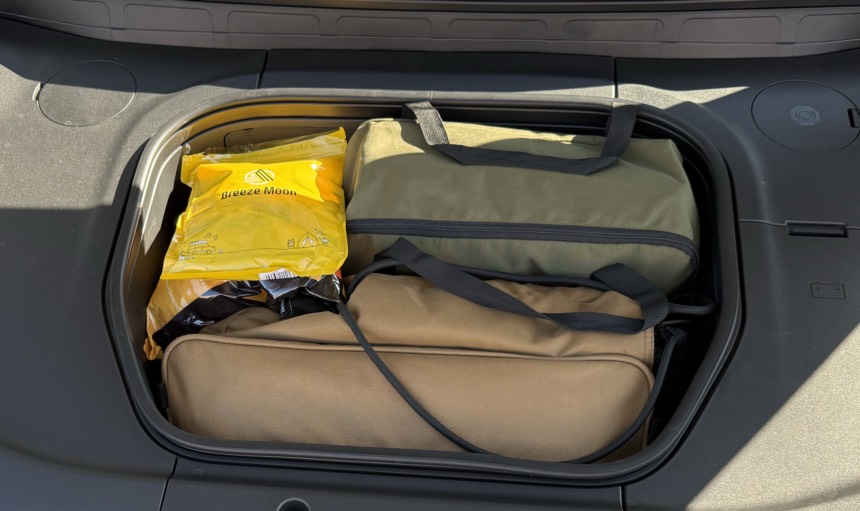 EV5 트렁크 수납공간, 캠핑짐 GV60과 비교