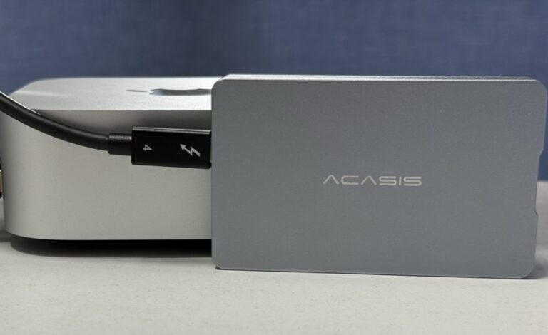 모자란 맥미니 저장 공간 업그레이드 아카시스 썬더볼트 SSD 인클로저 후기